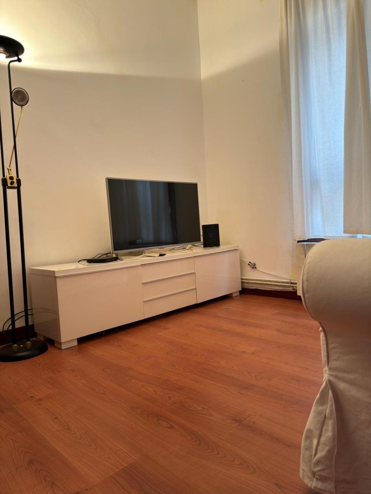 Apartamento De 2 Habitaciones En 毕尔巴鄂 外观 照片